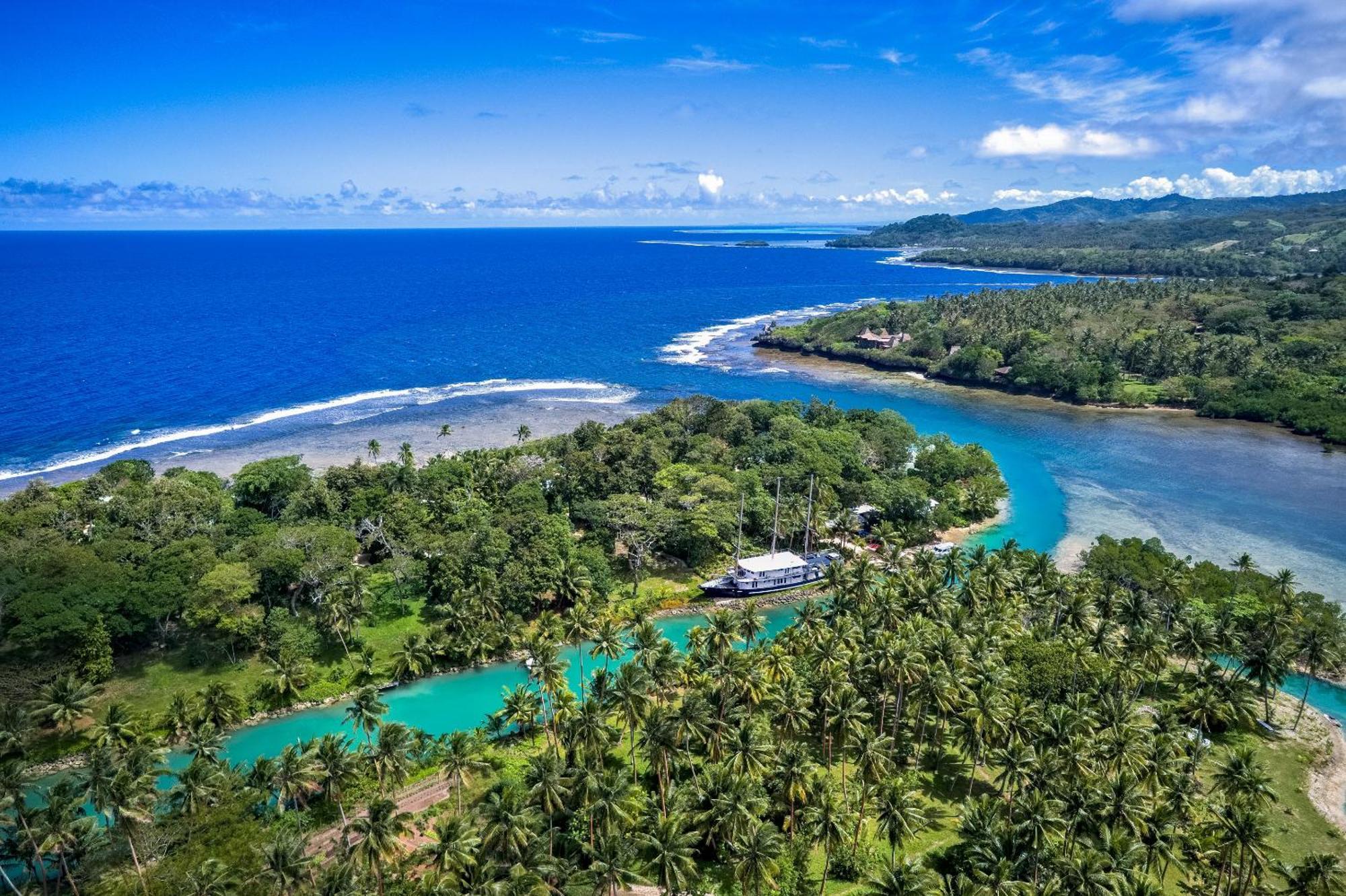 Savasi Island Resort Savusavu Exterior photo