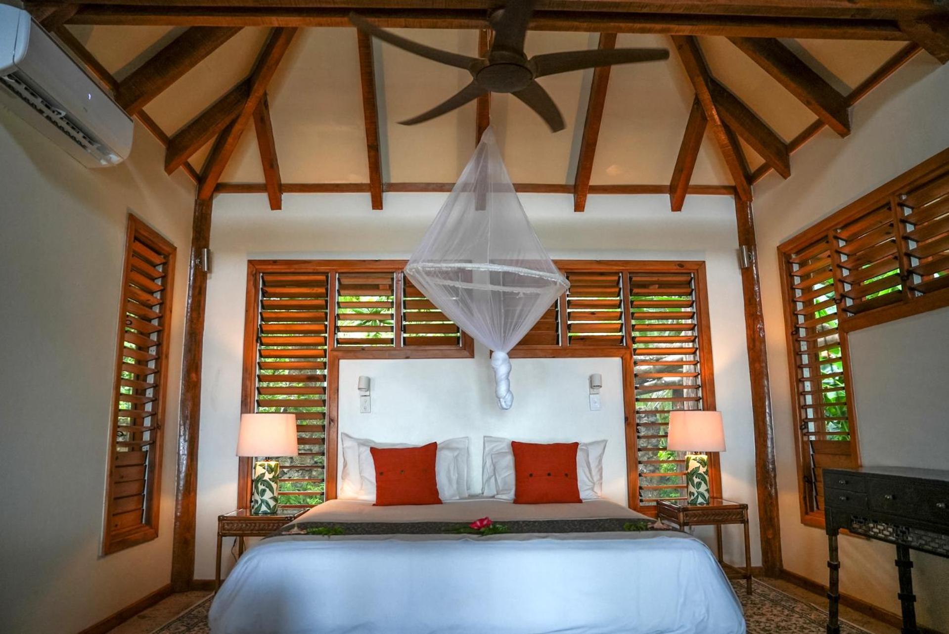 Savasi Island Resort Savusavu Exterior photo