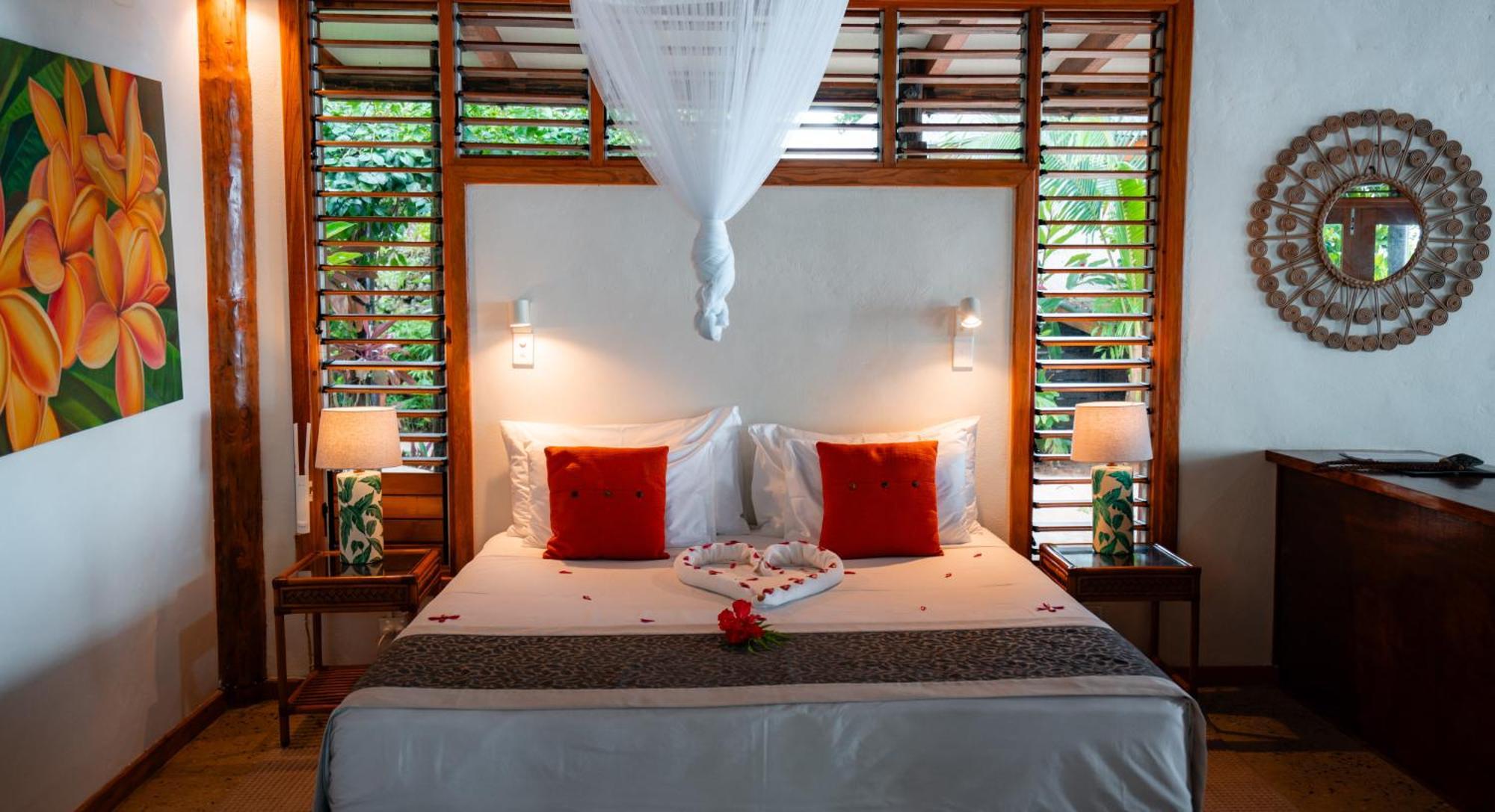 Savasi Island Resort Savusavu Exterior photo